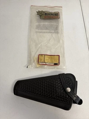 Vintage Bianchi Breakfront Holster RH for a 6" S&W K Frame or Ruger Security Six - Image 1 of 4