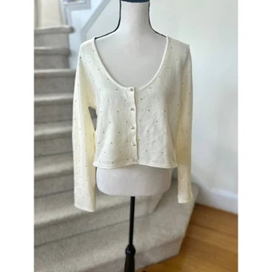 ASOS Cardigan cremeweiß U-Ausschnitt Perlen Knopf Strass Glitzer Coquette - Bild 1 von 7