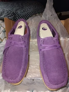 Original Clark’s Wallabies in purple 💜 Brand New in Box. - Picture 1 of 9