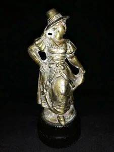 Petit bronze ancien sur galerie en bois laqué-13 cm avec le socle-élégante - Foto 1 di 10