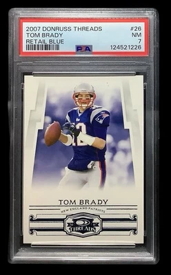 2007 donruss threads #26 tom brady; blue /350 holo foil PSA 7  (COLOR MATCH) - Image 1 of 4