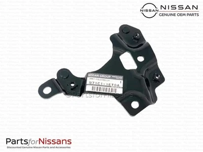 Genuine OEM Nissan 370Z Driver Left Side Roof Top Mounting Bracket 971C1-1ET0A - Image 1 of 3
