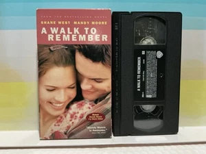 A Walk to Remember (VHS, 2002) VG - Picture 1 of 3
