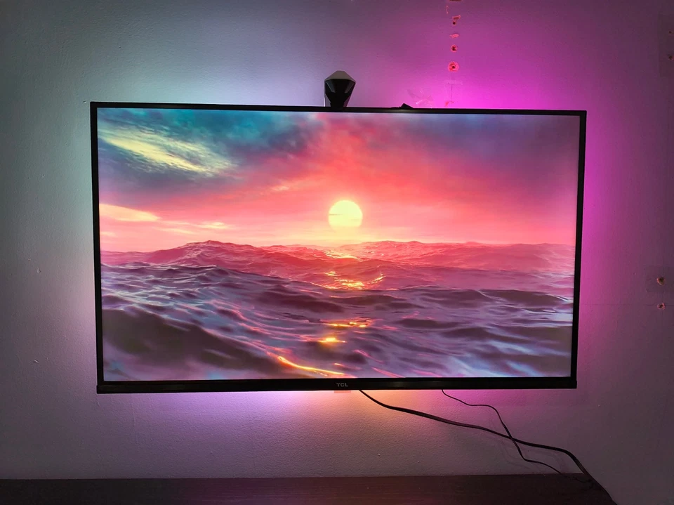 TCL 32" 1080p HDR LED Smart TV - Black w/ Govee Dreamview G1S - Image 1 of 3