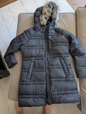 KIDS GIRLS MARMOT BLACK FUR HOOD NANO PUFF SIZE LARGE WINTER JACKET NEW W/TAGS - Image 1 of 4