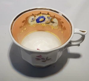 ENGLISH REGENCY PERIOD CUP, FLUTED, HAND PAINTED PEACH FLORAL DEC, CIRCA 1820'S - Picture 1 of 9