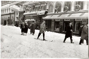 Bordeaux Stylo Neige Février 1956.Skieur.Magasin M.O.D.Personnage.Snow.11x17cm.4 - Picture 1 of 2