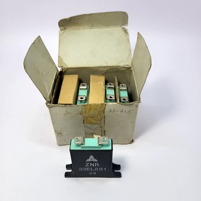 Matsushita Transient Surge Absorber ZNR 32EL881 ( 4 Nos ) - Image 1 of 4