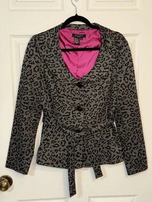 Sandro Sportswear 灰色 带黑色豹纹 3 纽扣西装外套 带腰带 (M) — 第 1/4 张图片