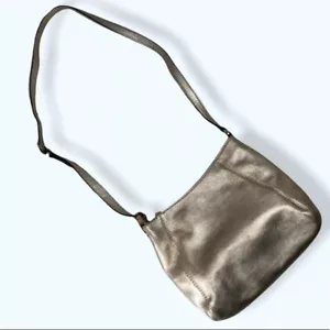 Michael Kors Gold Fulton Medium Leather Messenger Bag - Picture 1 of 6