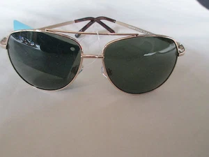 Unisex Foster Grant "COLONEL" Aviator Sunglasses Gold Frame 100% UVA/UVB NWT - Picture 1 of 3