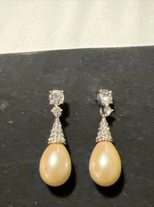 Vtg Princess Diana forever Faux Pearl &Crystal Drop Earrings Franklin Mint - Picture 1 of 6