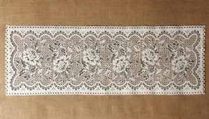 Runner Green and Off White Lace 17" x 54" Livingroom Bedroom 1st Irregular - Picture 1 of 4