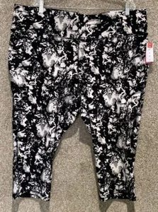 Livi by Lane Bryant NWT Tie Dye Capri Power Workout Leggings Women's 26/28 - Picture 1 of 12
