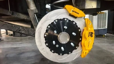 Pinças de corrida CP9560 + CP9541 AP + ROTORES DBA 390MM/380MM SERVE PARA RAM1500 RAMS - Imagem 1 de 4