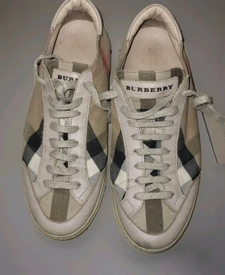 Tênis Burberry Hartfields tamanho W 8,5 masculino 6,5 marrom House Check couro superior baixo OG - Imagem 1 de 4