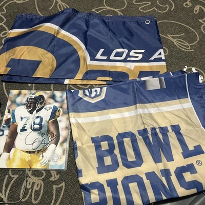 Lote de Bandeira com Foto Bandeira Jackie Slater Assinada Los Angeles St Louis Rams Fan Pack - Imagem 1 de 4