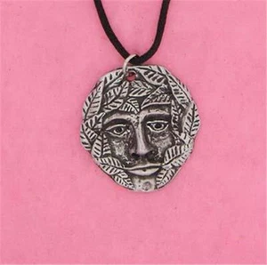 COLLAR PAGANO COLGANTE DE PELTRE INGLÉS - HOMBRE VERDE - Imagen 1 de 1