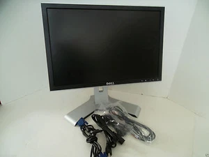 Dell 2007WFP 20" UltraSharp LCD Monitor w/4-Port USB Hub VGA DVI S-Video HF730 - Picture 1 of 12