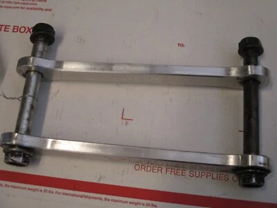 Yana Shiki A3067LRC 2" Drop Billet Aluminio Eslabón Bajador Yamaha R6 06 THRU 16 Foto 1 de 4