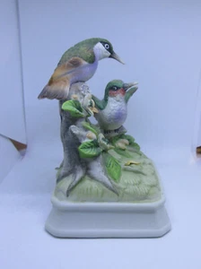 Gorham Music Box Wind Up Porcelain Birds Hummingbirds & Flowers Hand Painted  - Picture 1 of 6
