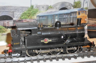 HORNBY DUBLO 2206 CLASS R1 0-6-0 TANK LOCO IN BR BLACK RN31337 STEAM LOCO - Image 1 of 4