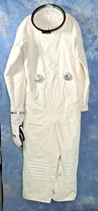 Sabrina Carpenter - VMA - traje espacial - Imagen 1 de 20