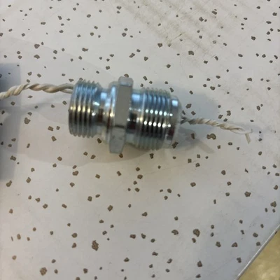 Conector de tubo Dorman 917-416 EGR para modelos seleccionados de Ford Lincoln Mercury 98-14 Foto 1 de 4