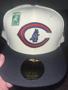 Chicago Cubs New Era 7 1/2 - Picture 1 of 5