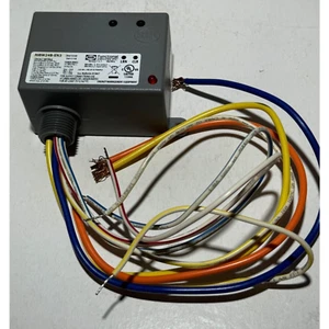 RIBW24B-EN3 EnOcean 902 MHz Enclosed Wireless Relay 20 A SPDT w/ 24 VAC Power In - Picture 1 of 5