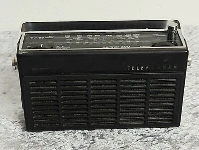 Telefunken Partner 200 Radio Transistor Kofferradio 70er Netz & Batteriebetrieb - Bild 1 von 2