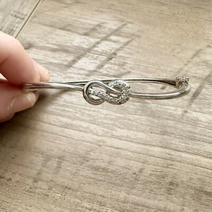 925 Sterling Silver Diamond Infinity Bracelet Bangle Wide Opening Clasp Preowned - Picture 1 of 9