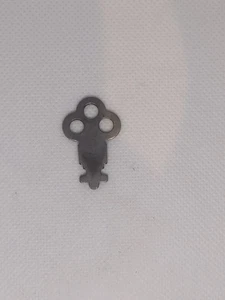 Estuche dispensador caja vaporera llave esqueleto - Imagen 1 de 2