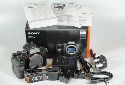 Sony Alpha A 7R IV 61.0MP Spiegellose Systemkamera OVP - Schwarz (Nur Gehäuse) - Bild 1 von 4