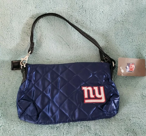 New York Giants NFL Quilted blue 8''x5'' Wristlet Purse new Cover