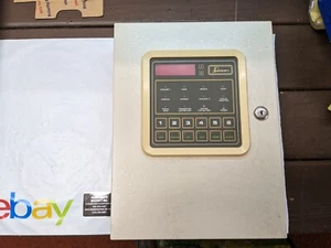 Linear727 Supervised Wireless Receiver/Control for parts only - Picture 1 of 2