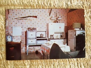1930 KITCHEN AT PIONEER VILLAGE MINDEN,NEBRASKA.VTG POSTCARD*P58 - Picture 1 of 2