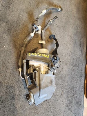 Bomba de dirección asistida Nissan Murano 2015 16 17 18 19 2020 3,5 L 491105aa5D fabricante de equipos originales usada Foto 1 de 3