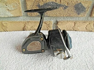 VINTAGE SHAKESPEARE 2210 BALL BEARING FISHING REEL  - Picture 1 of 9