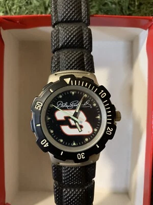Reloj Hombre Dale Earnhardt 3 Nascar 40mm Tono Plateado Correa Cuero Necesita Batería Foto 1 de 4