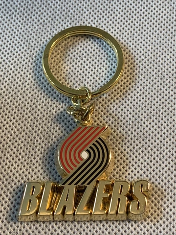 Vintage Portland Trail Blazers NBA Logo Keychain 1990's Brand AminCo Cover