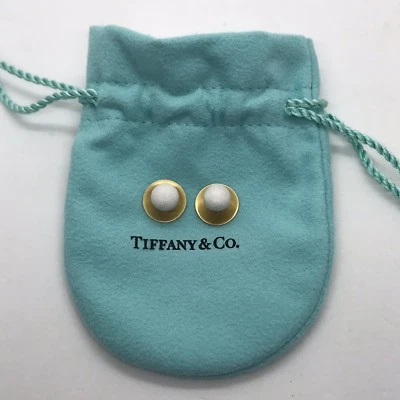 Antiguo Tiffany & Co Oro Amarillo 18k Esmalte Blanco Cúpula Cuello Tachuelas Botón Par  Foto 1 de 4