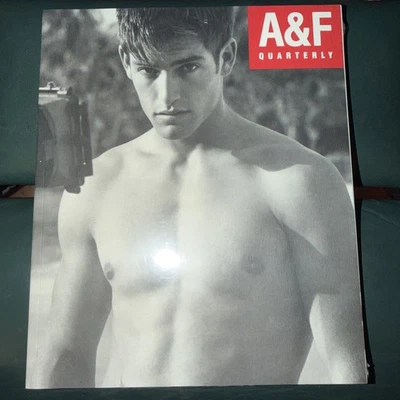 Abercrombie & Fitch Quarterly Issue Book Catalog Sealed never been opened Foto 1 de 2