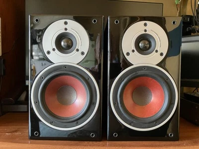 Coppia diffusori da libreria Dali Zensor 1 colore nero chiaro coppia usati - Immagine 1 di 4