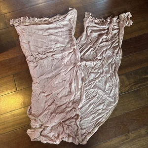 Dressy Rose Pink Shawl Wrap With Rhinestone And Beaded Trim - Picture 1 of 5