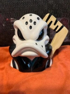 Disney Vintage Anaheim Mighty Ducks Ceramic Mug or Planter - Picture 1 of 3