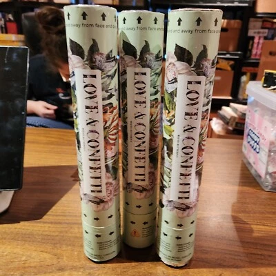 NOVO Pacote com 3 Canhões de Confete Borboleta Branca, Biodegradável acima de 25 pés no ar - Imagem 1 de 4