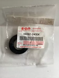 Suzuki Marine Oil Seal 24 x 40 x 7 #09282-24004 - Picture 1 of 4