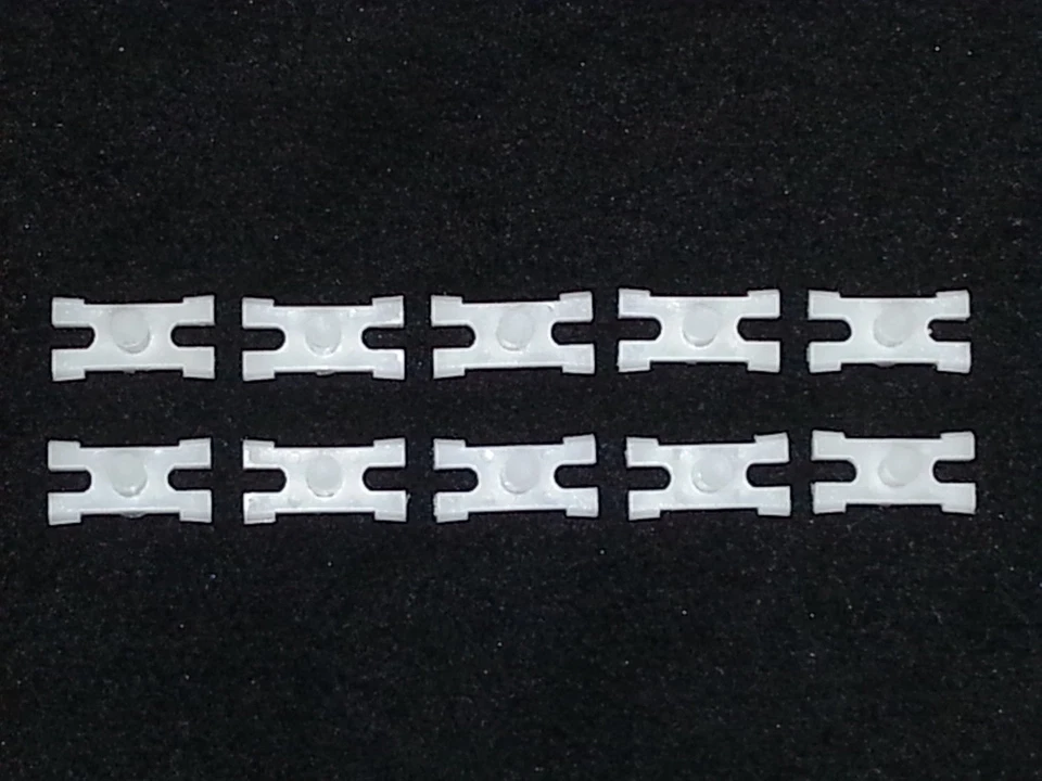 NOS Audi Fox 4000 5000 cinto moldura lateral moldagem rebite acabamento clipes 10 peças B - Imagem 1 de 4