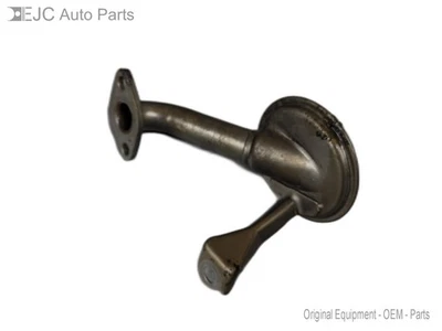 Tubo de camioneta de aceite de motor para Toyota Prius C 1.5 12-18 Foto 1 de 4